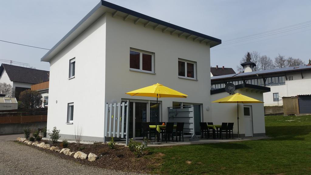 Ferienwohnung Schloegl Rettenbach (Gunzburg) Exterior foto